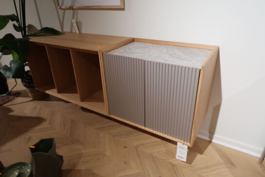 Reol/skabsystem VIPP Cabinet - Vipp675 H5: Light Oak Veneer