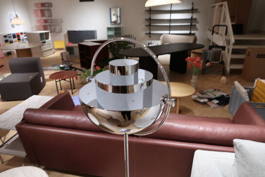 Gulvlampe GUBI Multi-Lite