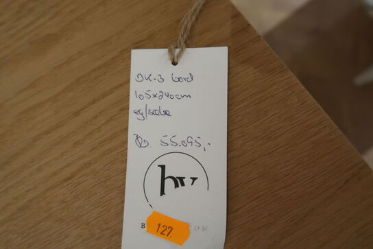 Spisebord DK3 TEN TABLE Eg/sæbe (se lille revne i plade)