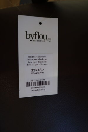 Lænestol BERG FURNITURE Nasa Armchair W. Leather. Rustical med skammel