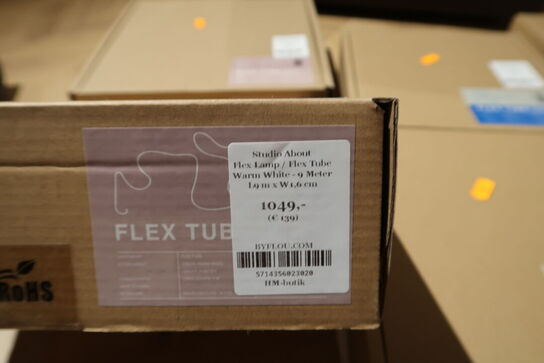 LED-lys STUDIO ABOUT Flex Lamp / Flex Tube Warm White - 9 Meter