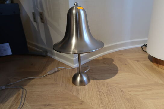 Bordlampe VERPAN Pantom Matt Metallic Lille