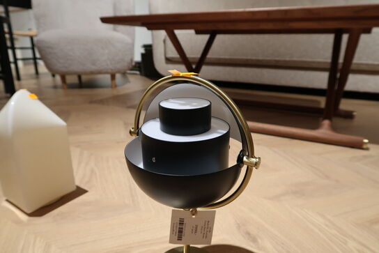 Bordlampe GUBI Multi-Lite Portable 