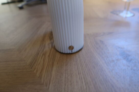 Bordlampe FERM LIVING Vuelta Portable White