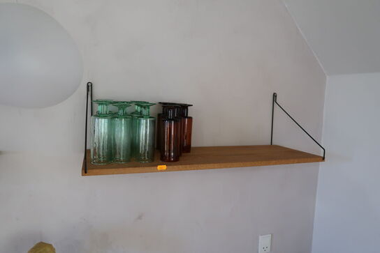 Div. Køkkenservice FERM LIVING, bakker m.m.