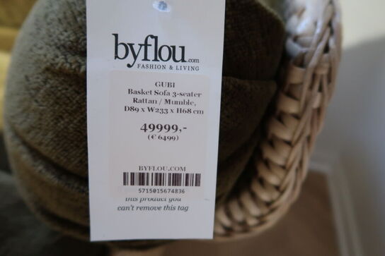 Sofa GUBI Basket 3-Seater Rattan / Mumble