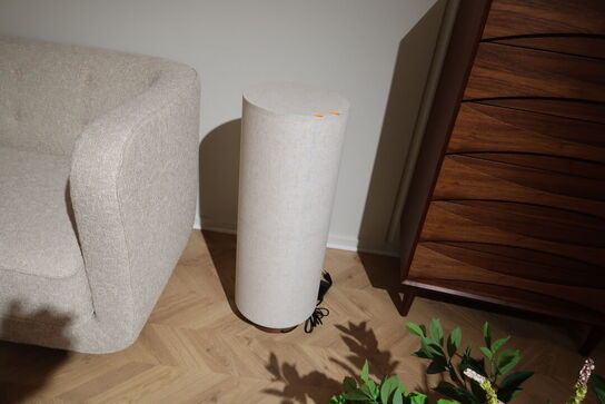 Gulvlampe GUBI Unbound