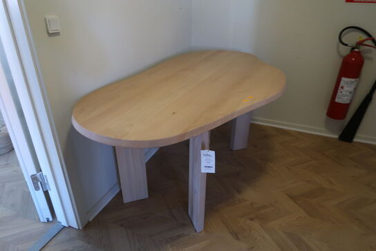 Sofabord FERM LIVING Tarn Desk White Oiled Beech