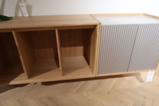 Reol/skabsystem VIPP Cabinet - Vipp675 H5: Light Oak Veneer