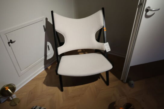 Lænestol AUDO COPENHAGEN Knitting Lounge Chair Black Oak / Barnum