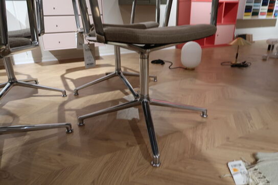 4 stk. spisebordsstole VIPP The Swivel Chair - Dark Beige Textile