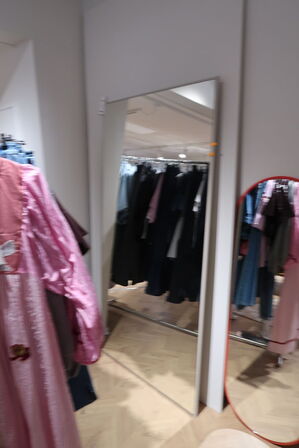 Spejl MONTANA Colour Frame Mirror - Clay