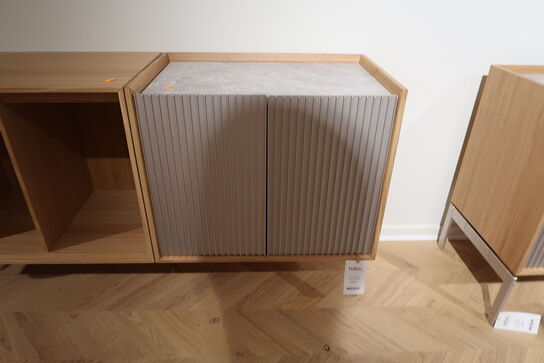 Reol/skabsystem VIPP Cabinet - Vipp675 H5: Light Oak Veneer