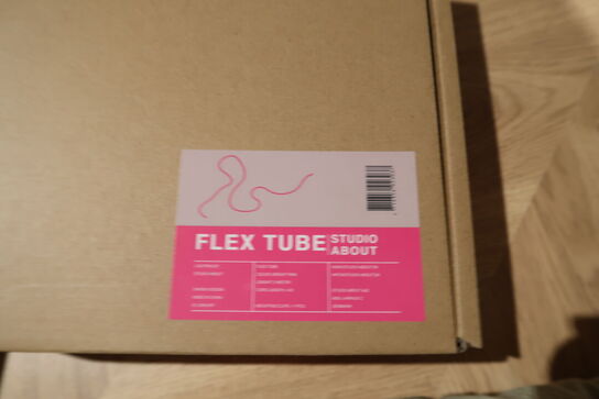 LED-lys STUDIO ABOUT Flex Lamp / Flex Tube Bright Pink - 5 Meter