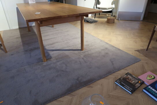 Gulvtæppe FERM LIVING Stille Tufted Rug - Ash Brown