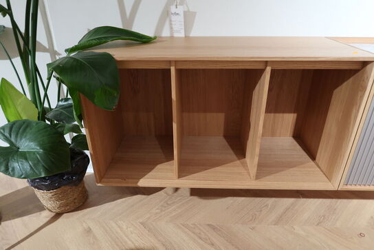 Reol/skabsystem VIPP Cabinet - Vipp675 H5: Light Oak Veneer