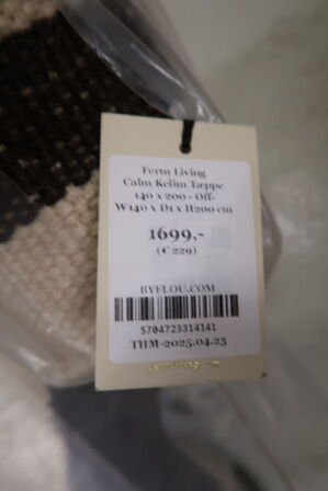 Gulvtæppe FERM LIVING Calm Kelium