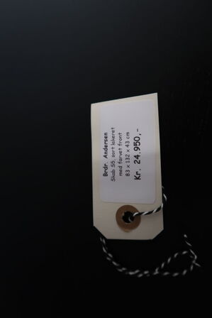 Skab BRDR. ANDERSEN S5 sort lakeret med farvet front