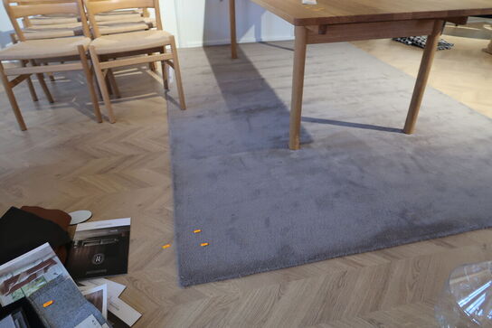 Gulvtæppe FERM LIVING Stille Tufted Rug - Ash Brown