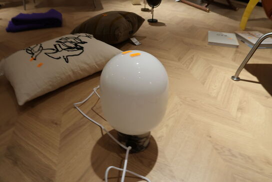 Bordlampe AUDO COPENHAGEN JWDA Table Lamp, Calacatta Viola Marble