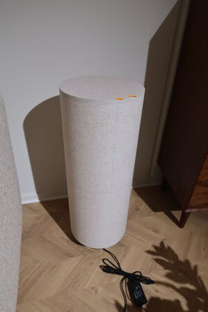 Gulvlampe GUBI Unbound