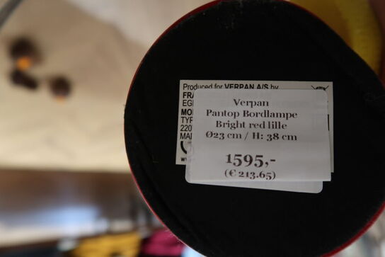 Bordlampe VERPAN Pantom Bright Red Lille