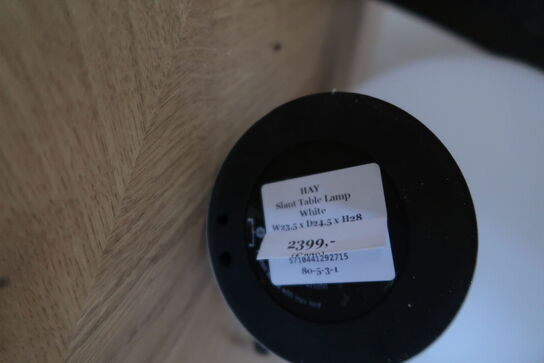 Bordlampe HAY Slant Table Lamp White