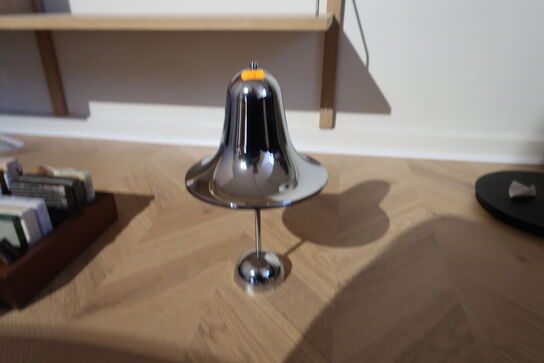 Bordlampe VERPAN Pantop Portable Shiny Chrome