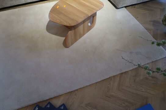 Gulvtæppe FERM LIVING Stille Tufted Off-White