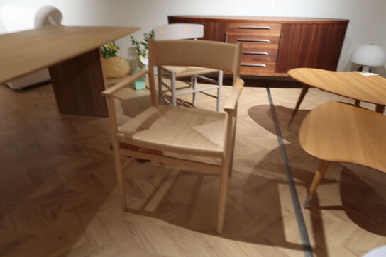 Spisebordsstol BRD. KRÜGER Arv Armstol eg/hvidolie / Flettet Sæde