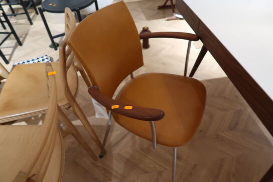 Kontorstol NAVER COLLECTION Panter Armstol Valnød / Anilin Læder