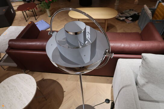 Gulvlampe GUBI Multi-Lite