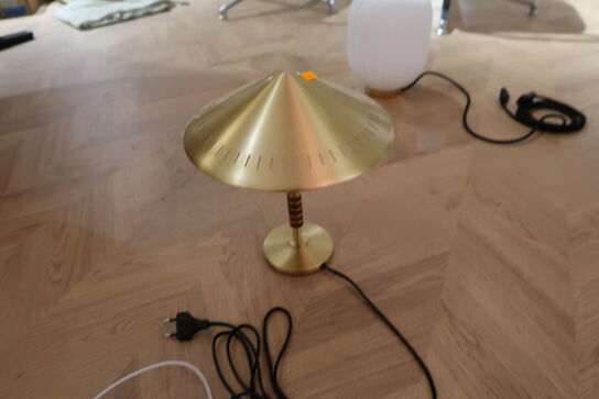 Bordlampe LYFA Governor Table 250 Brass