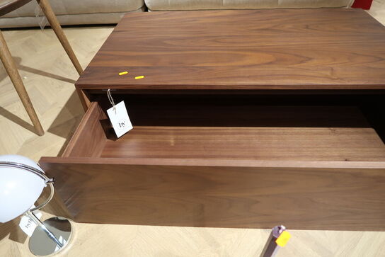 Sofabord NEW WORKS Mass Coffee Table High Walnut