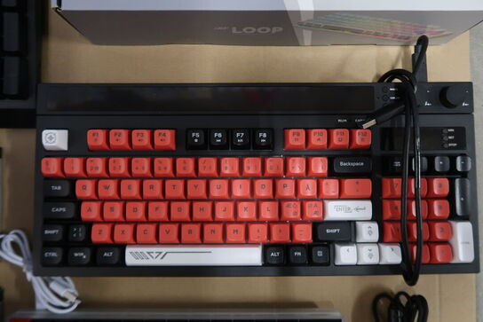 Parti Keyboards & mus