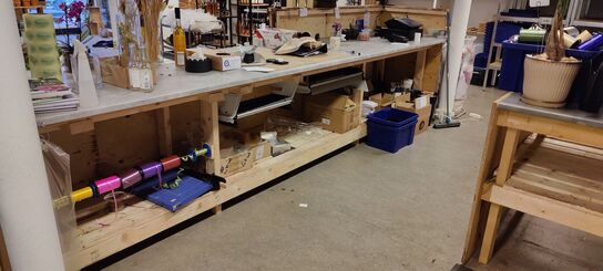 Butiksinventar (OBS: Læs beskrivelse!)