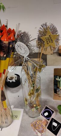 Varelager og salgsvarer i butik (OBS: Læs beskrivelse!)