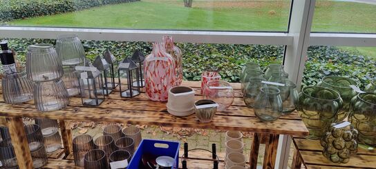 Varelager og salgsvarer i butik (OBS: Læs beskrivelse!)