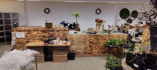 Butiksinventar (OBS: Læs beskrivelse!)