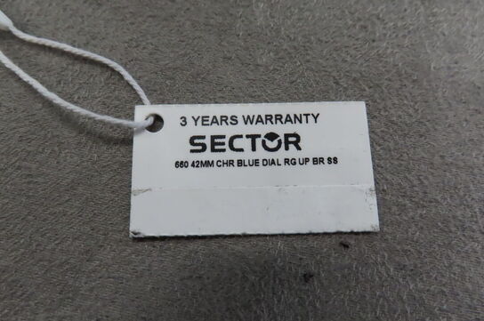 Sector Chronografur Med Blå Urskive og Stålrem, Model 42MM