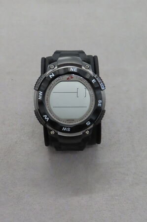 Digitalur Med Kompasfunktion