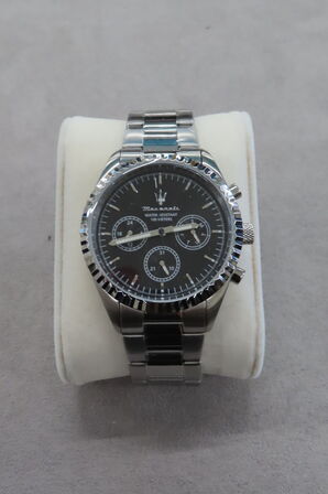 Maserati Competizione 43mm Multi Black Dial Ur