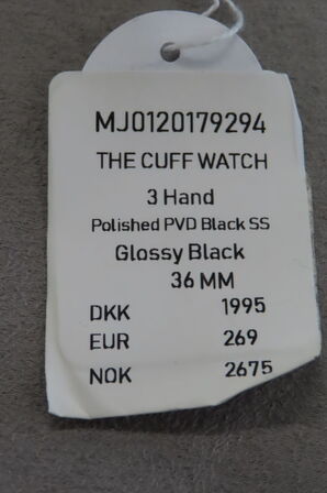 Marc Jacobs The Cuff Watch, 36 MM, Glossy Black