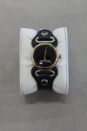 Marc Jacobs The Cuff Watch Glossy Black 32 MM