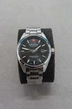 Swiss Military Hanowa Armbandsur Med Stållænke