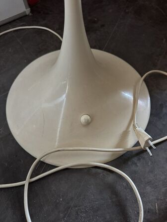 Gulvlampe, LOUIS POULSEN - Panthella, VERNER PANTON