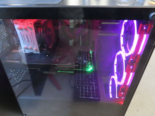 Gaming PC med Skærm og tastetur (TUF, ACER)