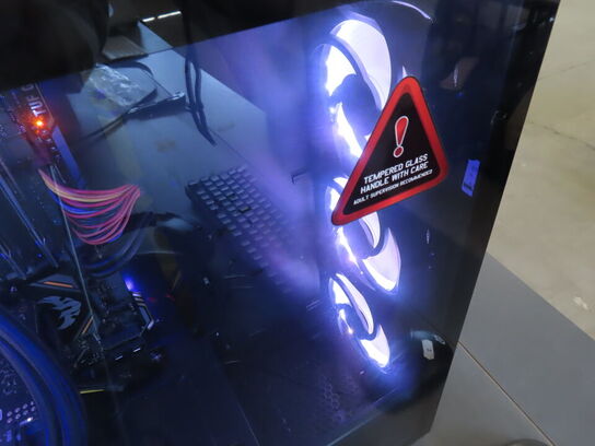 Komplet Gaming PC med Skærm, Mus og tastetur (SHARK GAMING, BENQ, STEEL SERIES)