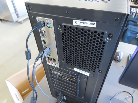 Komplet Gaming PC med Skærm, Mus og tastetur (SHARK GAMING, BENQ, STEEL SERIES)