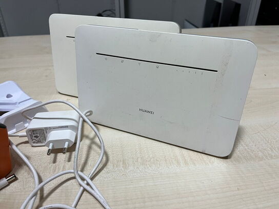 Assorteret routers og Touchpad